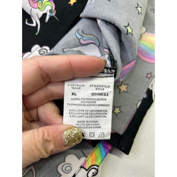 Just Love Women's XL Black V-Neck T-Shirt Unicorn Rainbow Scrub Top NWT - Picture 6 of 6